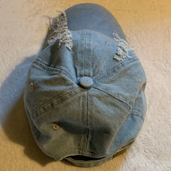 Ripped Jeans hat - Picture 3 of 6